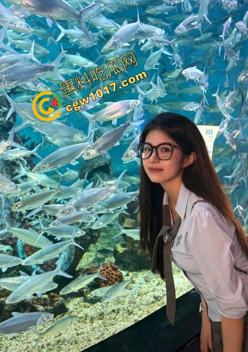 校园女神【王雪柠】翻车！清纯校花淫乱献身网剧圈，成为人尽皆知的饥渴淫娃，火辣娇躯震撼全校-2